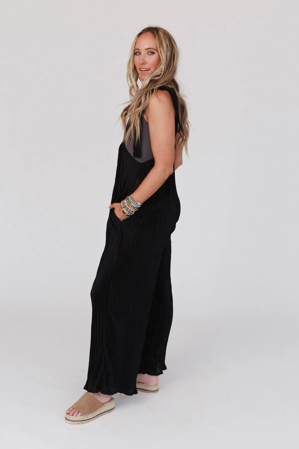 Forever Relaxed Textured Jumpsuit - Black