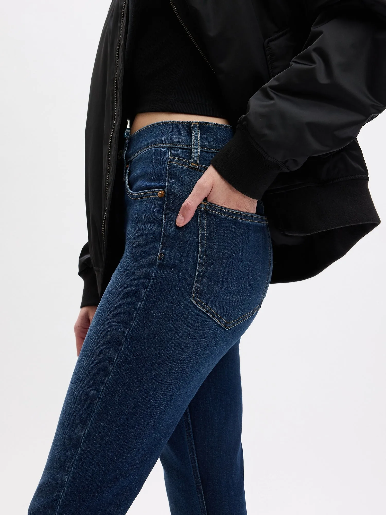 High Rise Vintage Slim Jeans