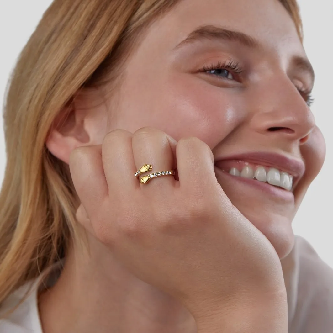 'Hug Me Forever' 18K Gold Ring