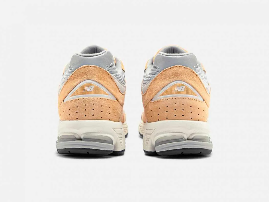 New Balance 2002R Sweet Caramel