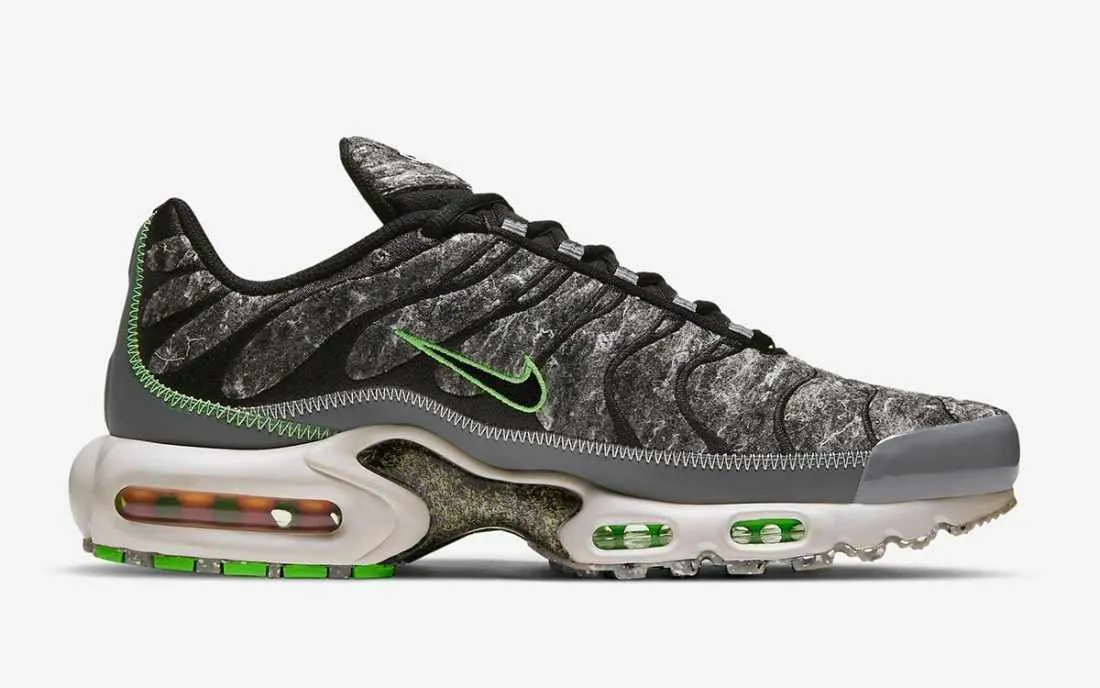 Nike Air Max Plus Essential Crater Green