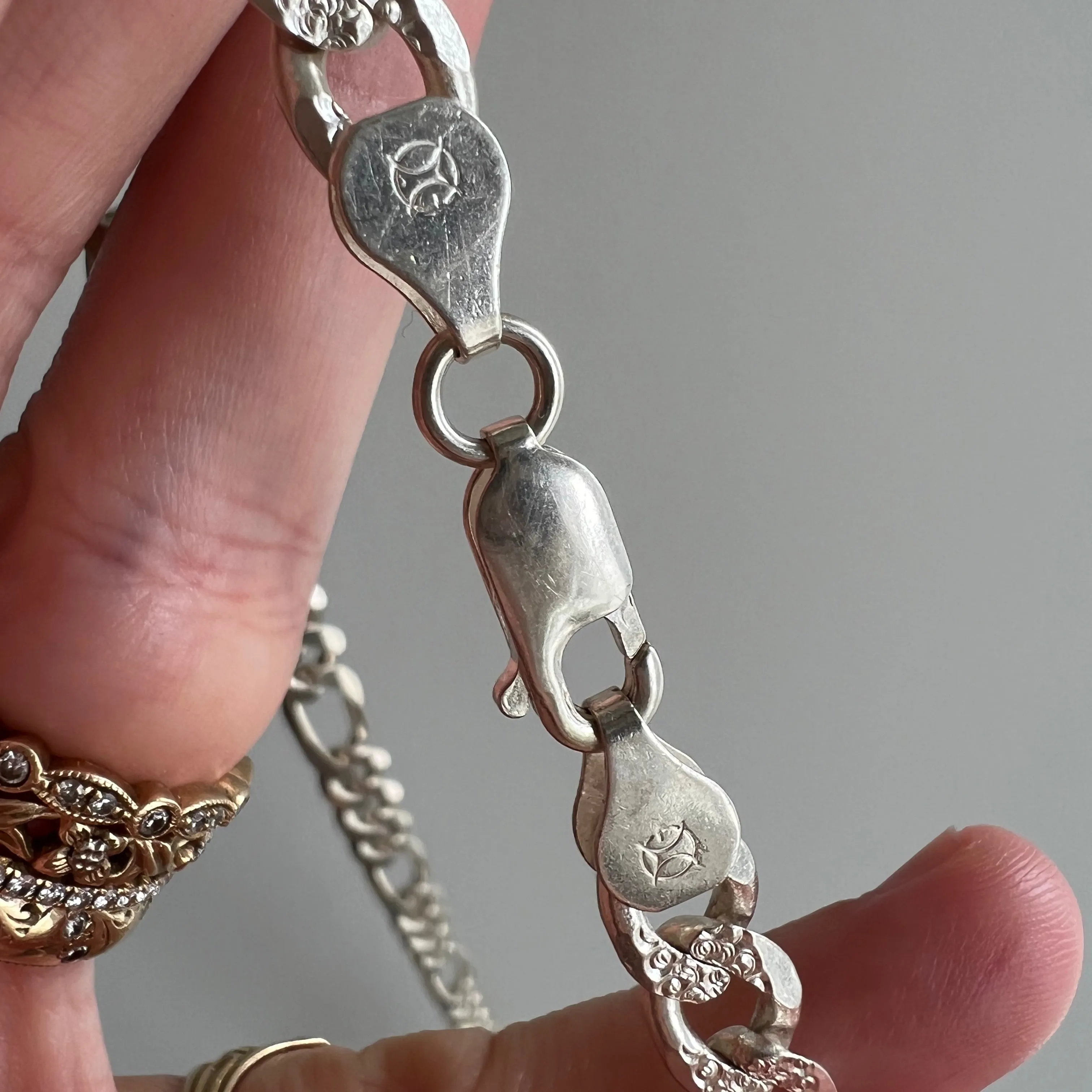 P R E - L O V E D // double sided figaro / Italy sterling silver figaro chain /22 over 32g