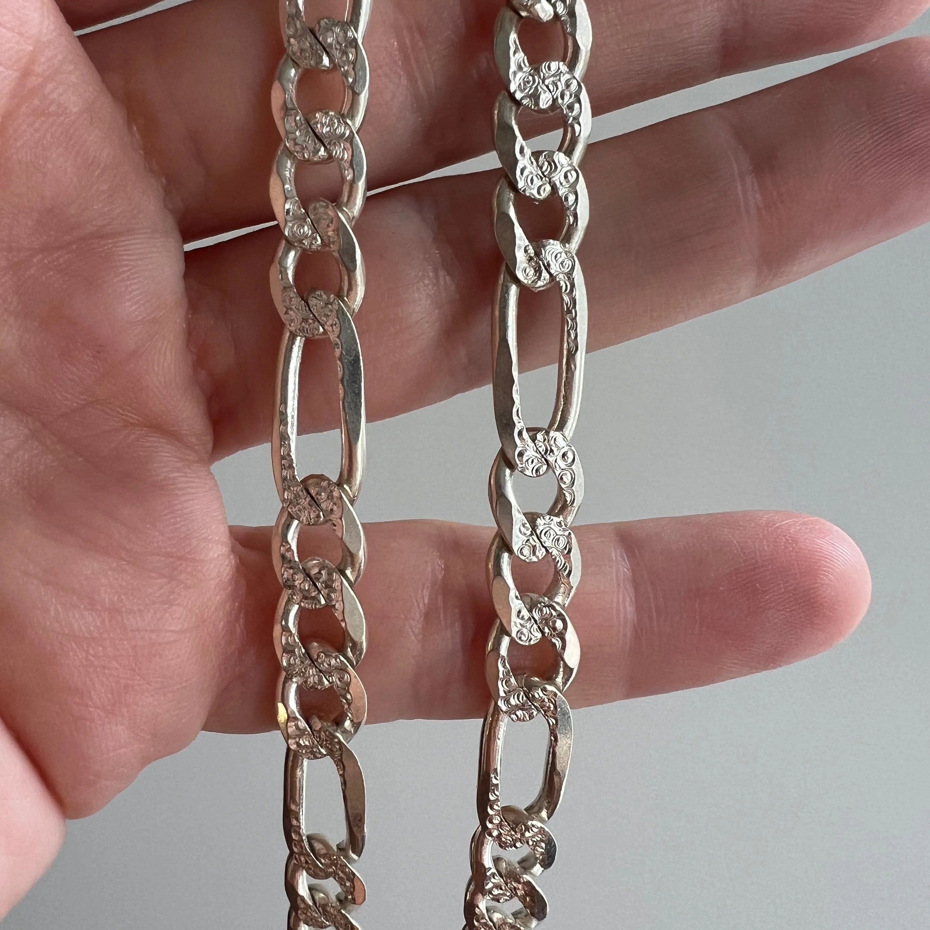 P R E - L O V E D // double sided figaro / Italy sterling silver figaro chain /22 over 32g