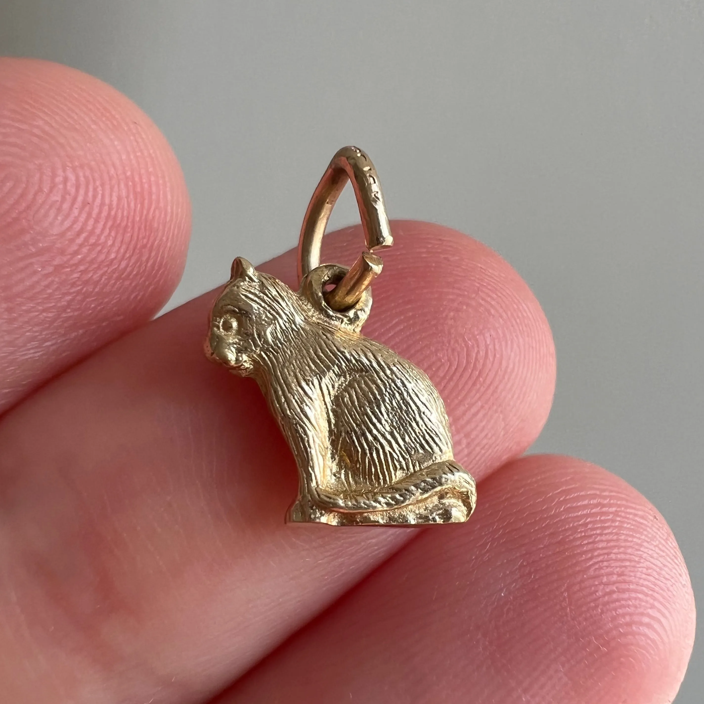 V I N T A G E // tiniest feline / 14k yellow cat / a dainty pendant